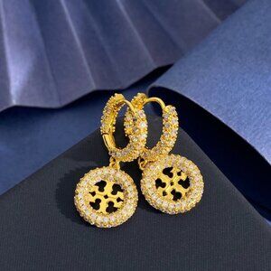 Tory Burch Ins Fashionable and Luxe Diamond Hoop Pendant Earrings